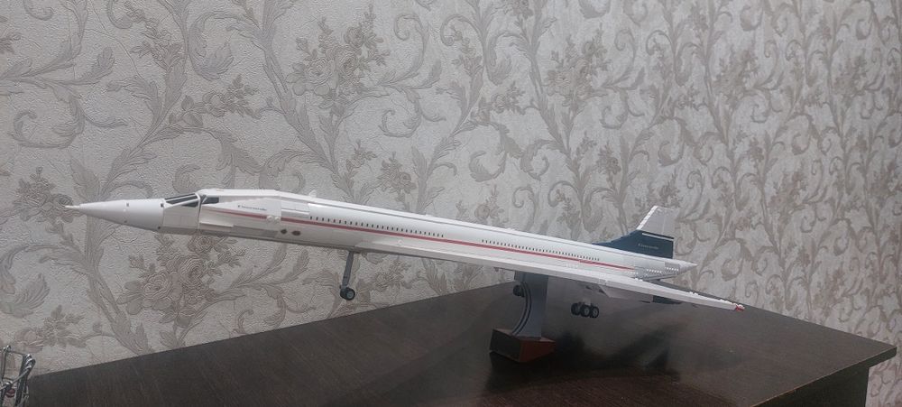 самолет Lego Icons Concorde