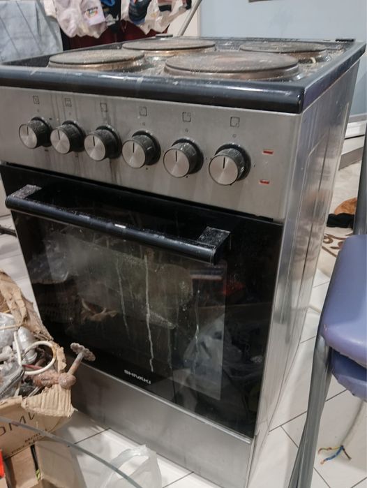 Продаем газ плиту