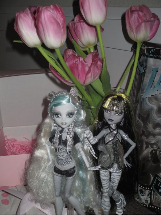 Продам куклу Monster High Клео Де Нил