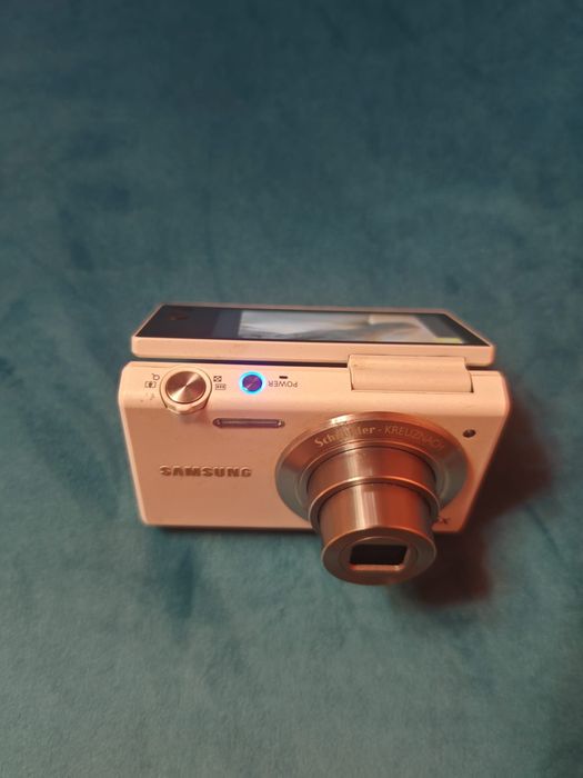 Camera foto digitala Samsung MV800