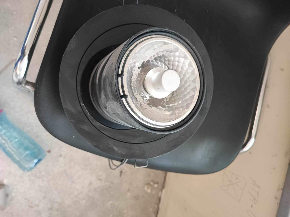 Дизайнерски лампи за вграждане - черен мат.