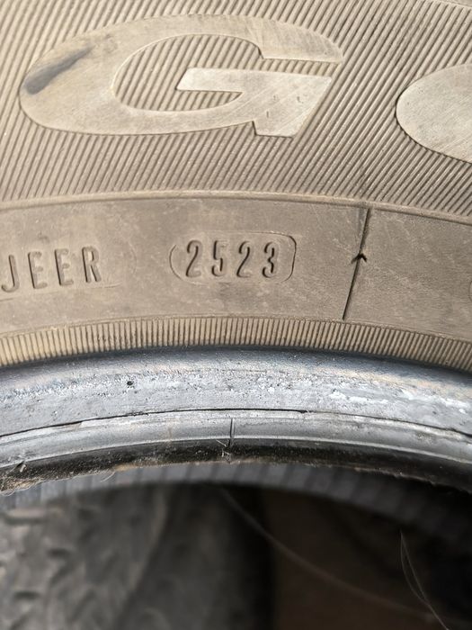 Продавам зимни гуми 205/60/16