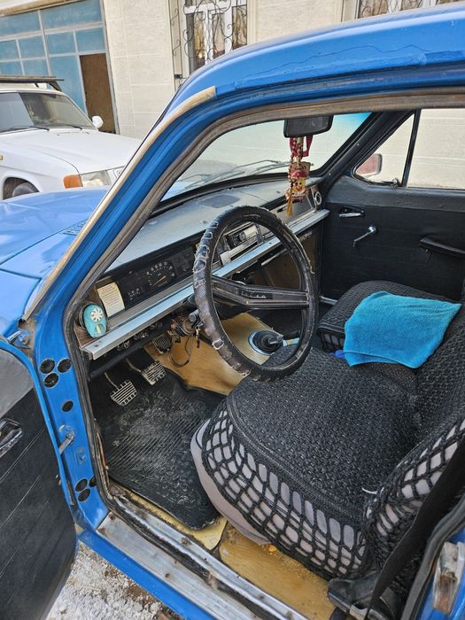 Продаётся Газ 2401 состояние хорошее.