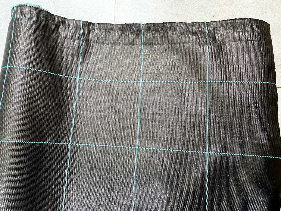 Folie Agrotextil, Antiburuieni, Antiradacini Filtru UV, 2,1m=3lei/mp