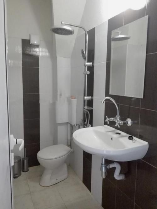 Дава се под наем Двустаен апартамент в София, Хиподрума - 65 кв.м за 649 € - Снимка #6