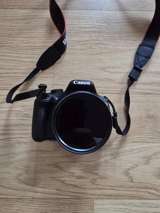 Camera Canon 1200d