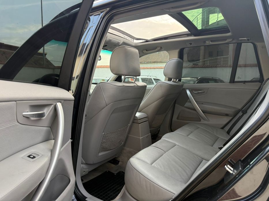 Bmw x3 2.0 diesel 4x4 150 caii distributie in fata