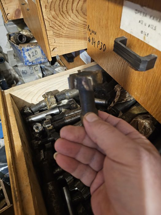 Т образни фрези със запоени твърдосплавни пластини