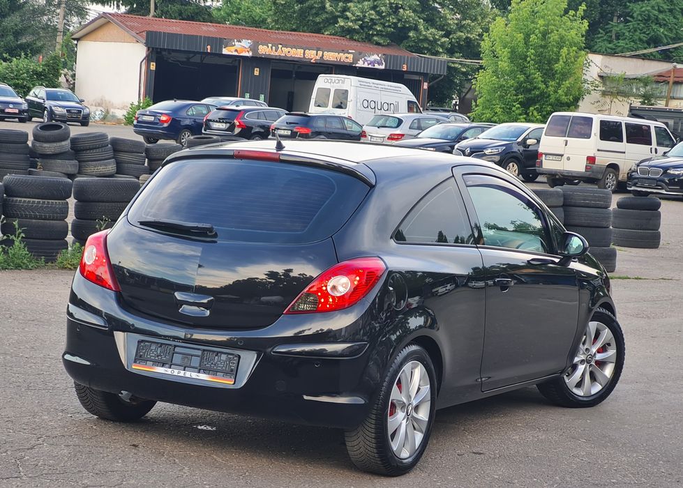 Opel Corsa D ~ 2014 ~ 1.2 Benzină - 75 CP ~ Euro5 ~ Navi  Klimă  Senzori Volan/Scaune Încălzite  Jante ~ Imp Germania