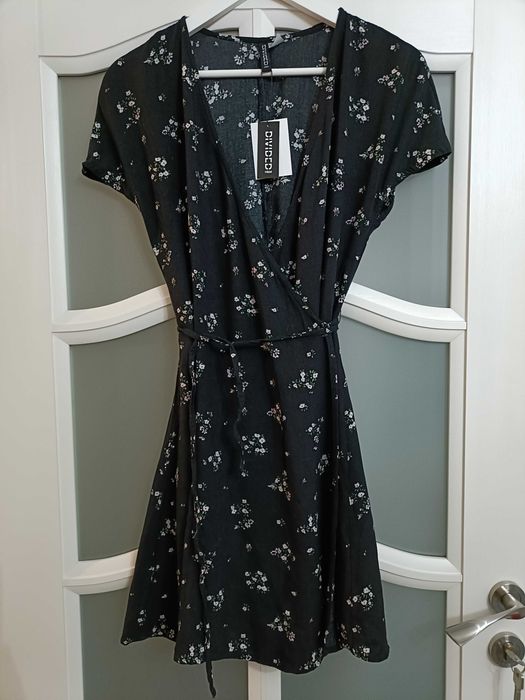 Rochie nouă H&M parte peste parte
