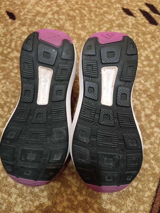 Маратонки Adidas