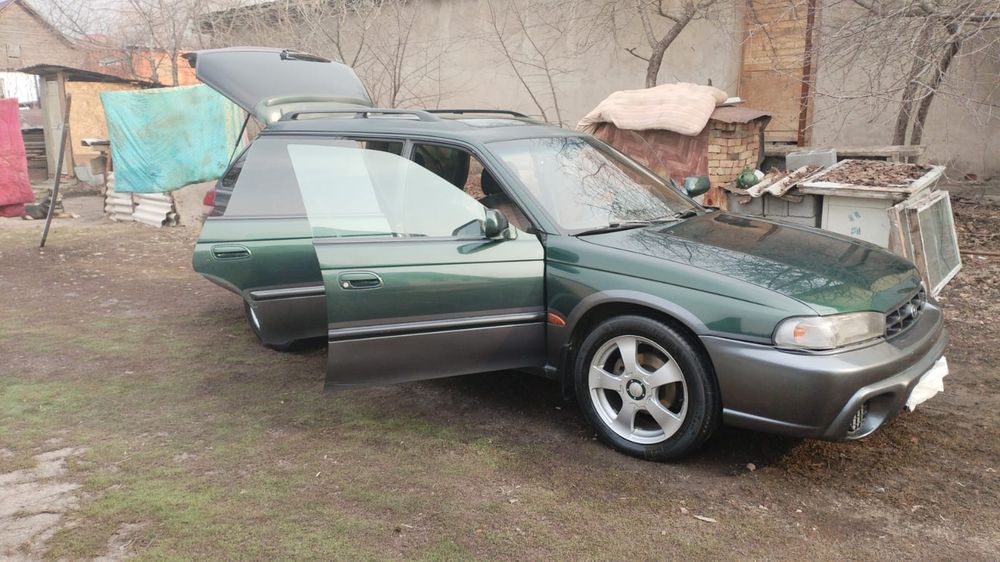 Субару легаси 1996