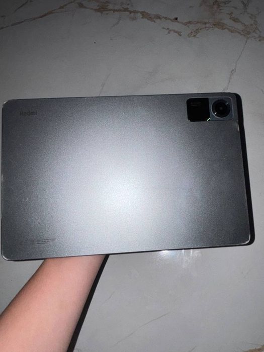Продам планшет Redmi pad SE 256 гб