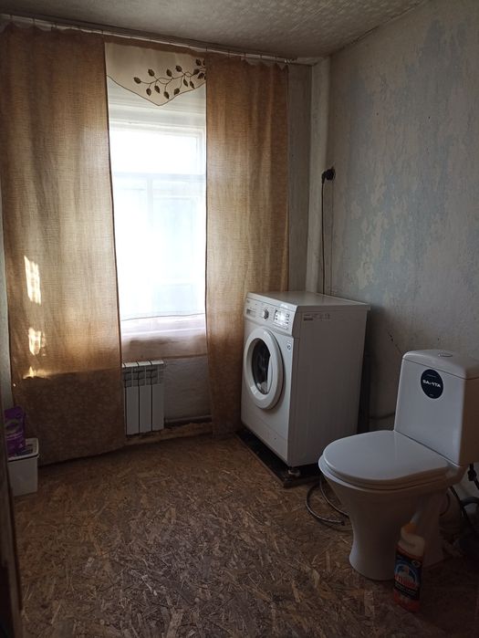 Продам дом деревянный большой.