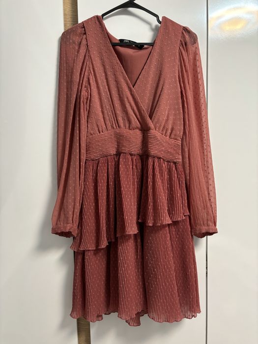 Рокли Zara, Lucy fashion, Junona и др. Дълги, къси, официални рокли