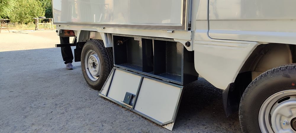 Labo uchun seyf tayor bor xoxlaganizdek yasb berami