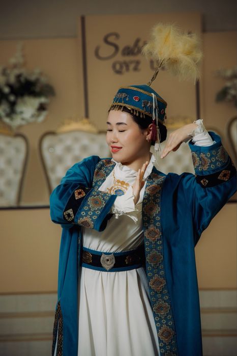 Продам танцевальные костюмы