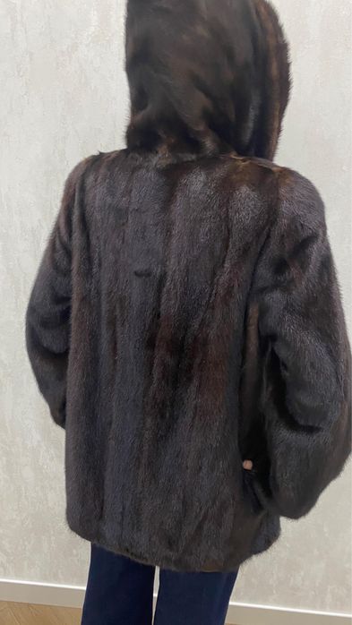 Норковая шуба с капюшоном