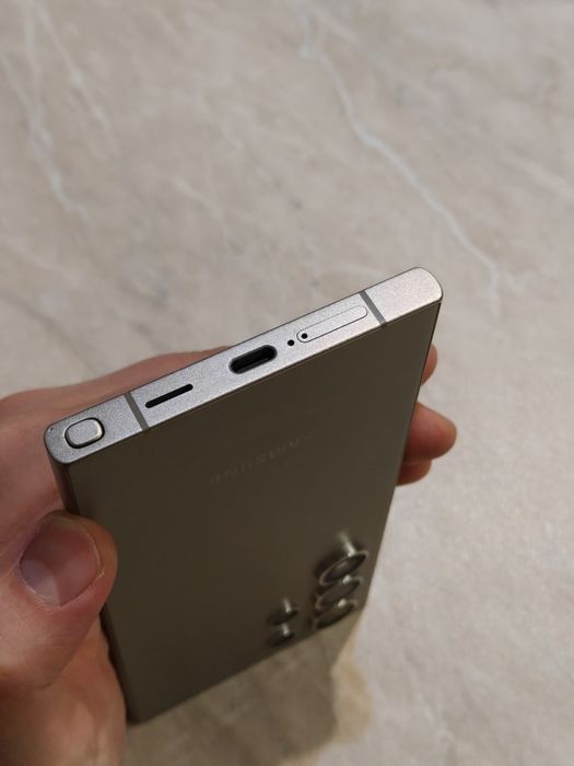 Samsung Galaxy S24 Ultra 512Gb EAC