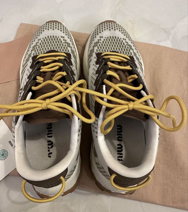 маратонки Miu Miu