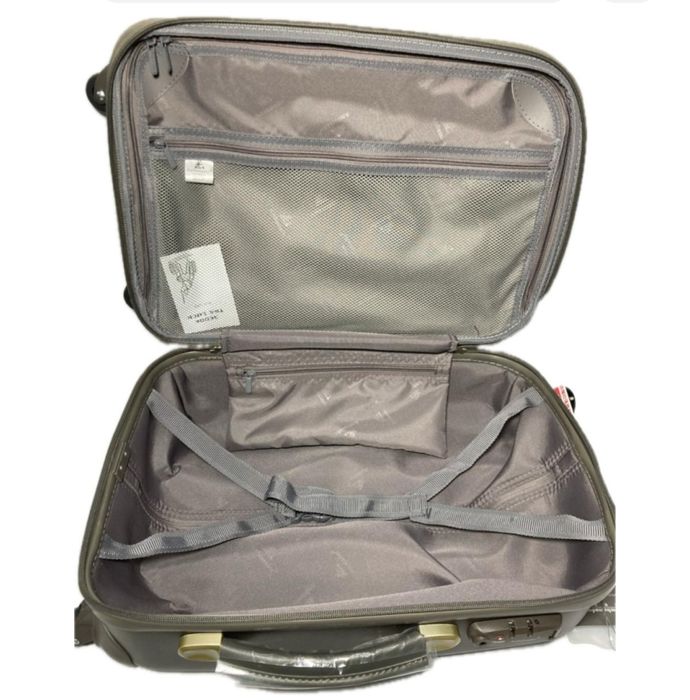 Продам чемодан для ручной клади