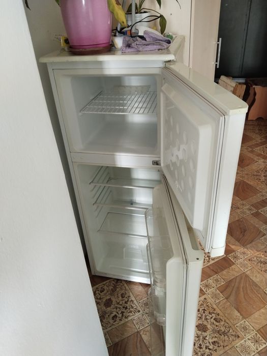 Продается холодильник