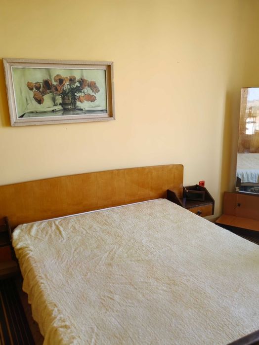 Под наем Плевен в центъра, двустаен с отделна кухня