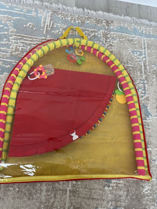 Продам игрушечный игровой коврик