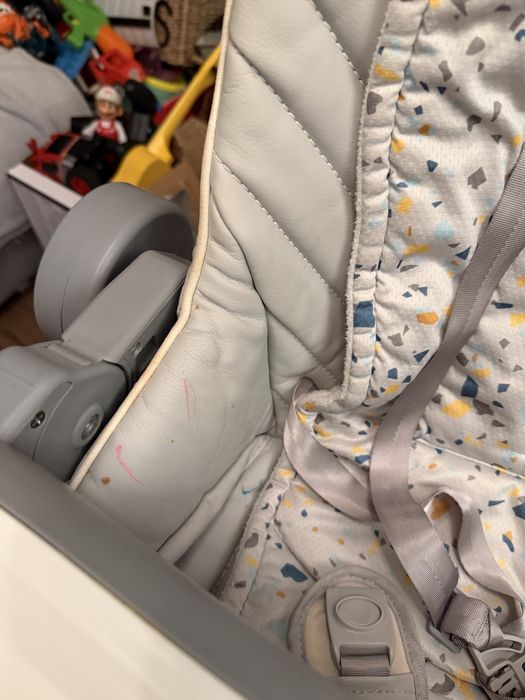 Vand scaun de masa copii Kinderkraft stare foarte buna