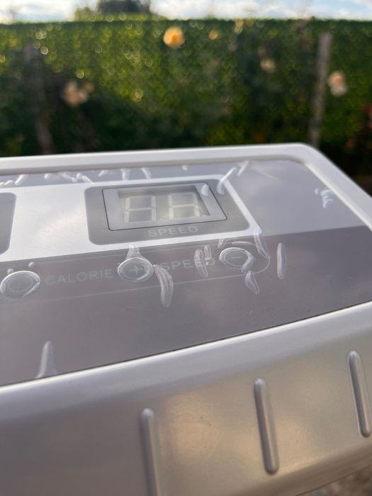 Aparat vibromasaj pentru sală/acasă