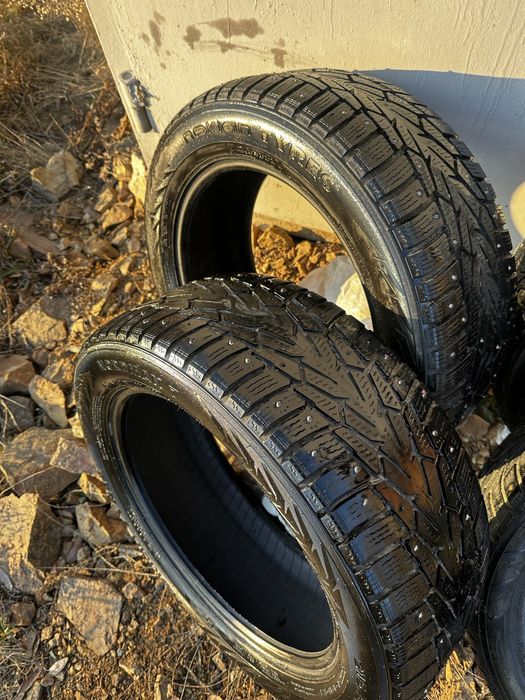 Продам шины 215/55