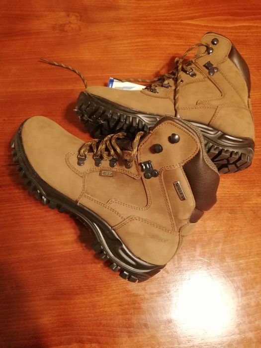 Продавам нови боти.