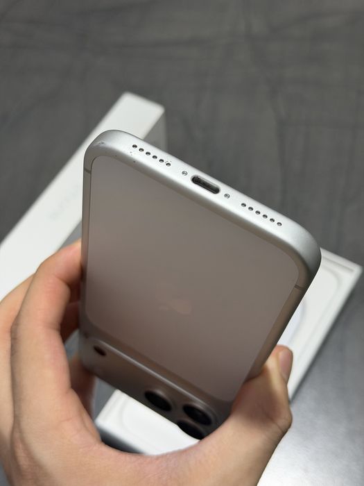 iPhone 17 Pro Max Silver 256GB 10 Cicluri !