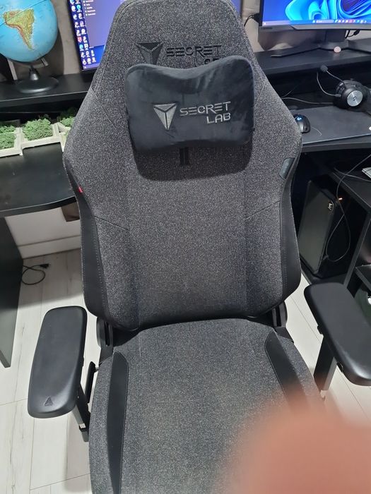 Setup gaming complet RX 7800XT Ryzen 7 5800X3D dual 27 Secretlab