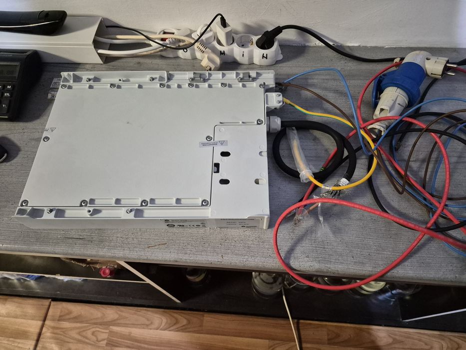 Sursă Huawei perfect funcțional