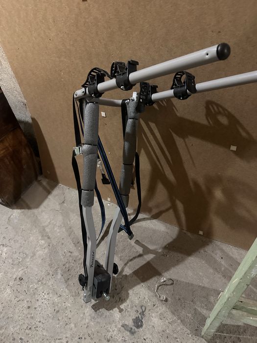 Багажник за велосипеди за теглич