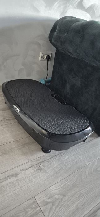 Aparat Vibromasaj GO4FIT