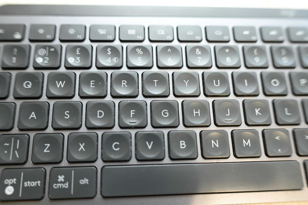 Tastatură Wireless Logitech MX Keys – Receiver Unifying inclus