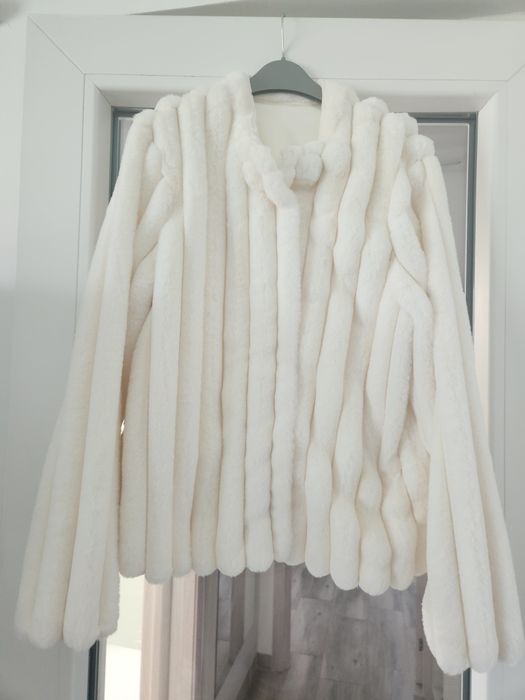 Rochie mireasa noua, marimea M-L