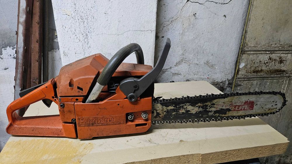 Drujba Husqvarna 51 pentru piese de schimb