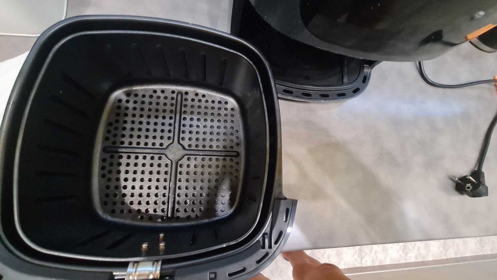 Уред за готвене air freyer