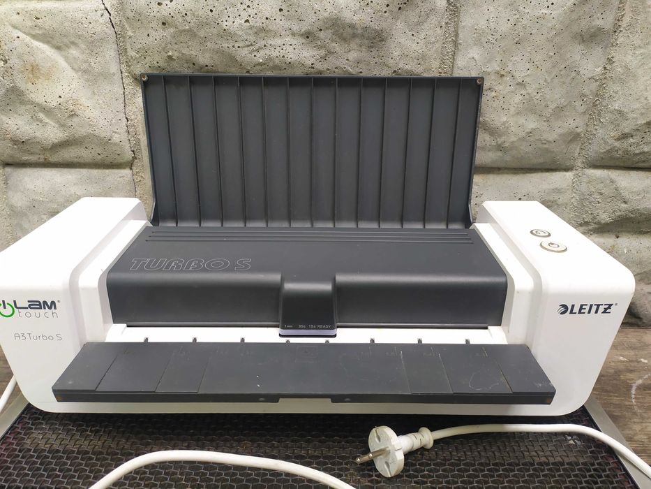 Професионален ламинатор Leitz Iram Touch A3 Turbo S