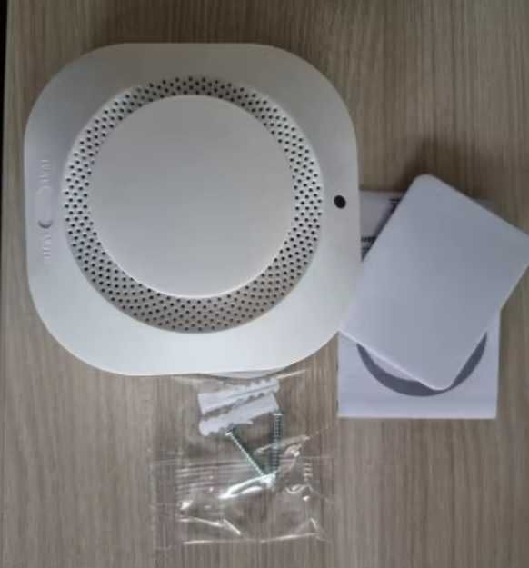 Безжичен сензор за дим
Безжичен сензор за дим