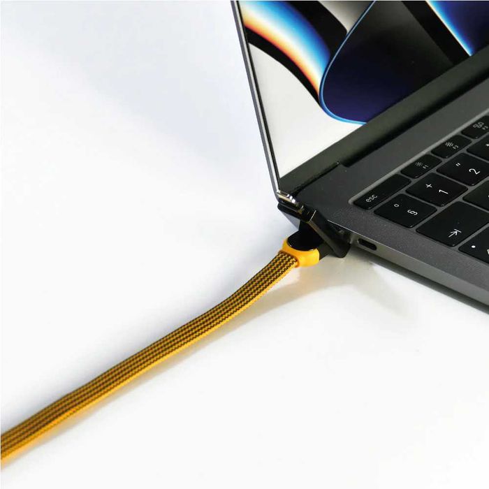 Кабель inCharge универсальный. USB, USB-C, Lightning iPhone, MicroUSB