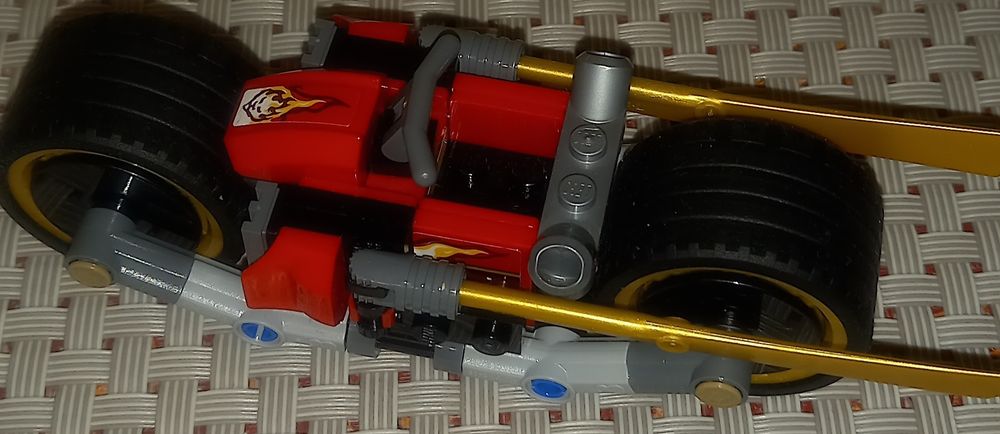 Конструктор Лего различни видове