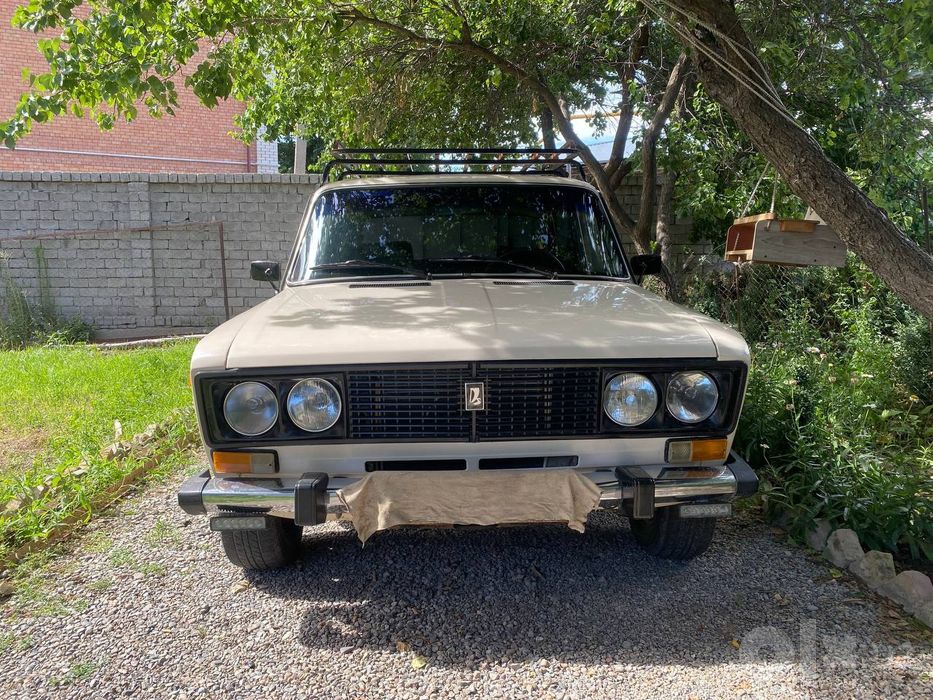 vaz juguli 06 sotiladi