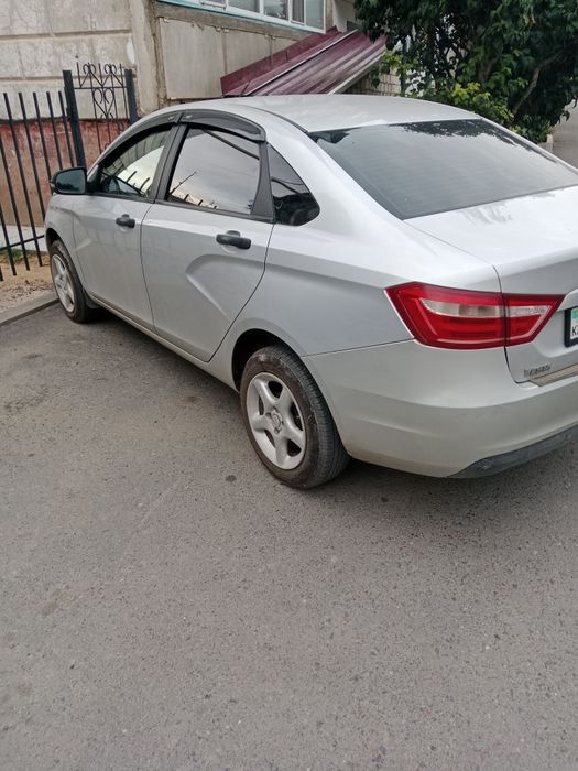 Лада Веста 2018 г