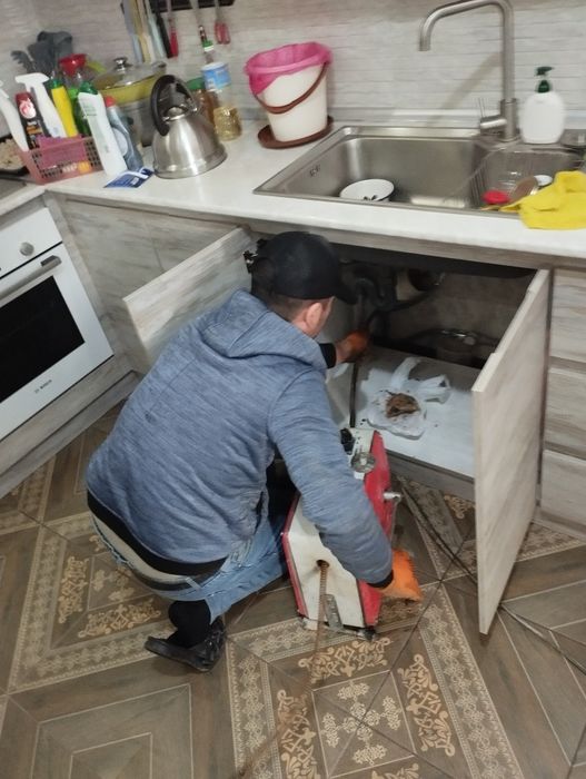 Чистка канализации с аппаратом