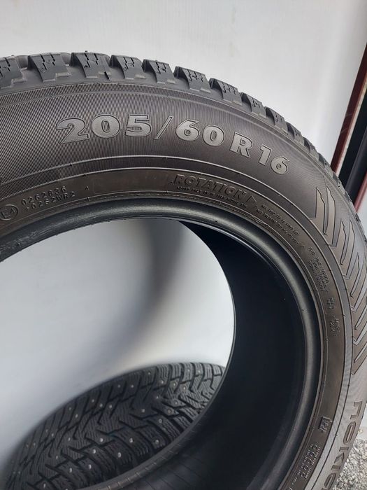 Шины Nokian 205/60/16