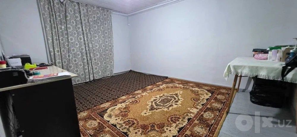 СРОЧНО! Продаю 1-комнатную квартиру на Спутник 1